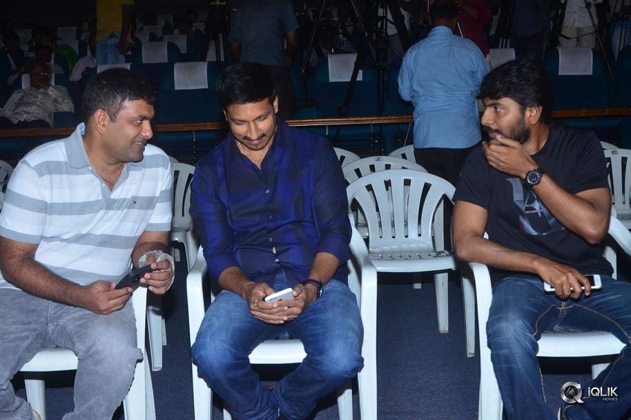 Goutham-Nanda-Movie-Teaser-Launch